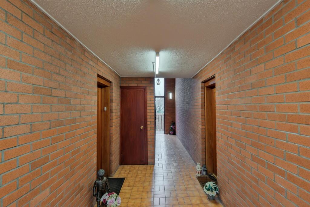 007-15 Westwood Rd, Newmains, Wishaw ML2 9DA.jpg