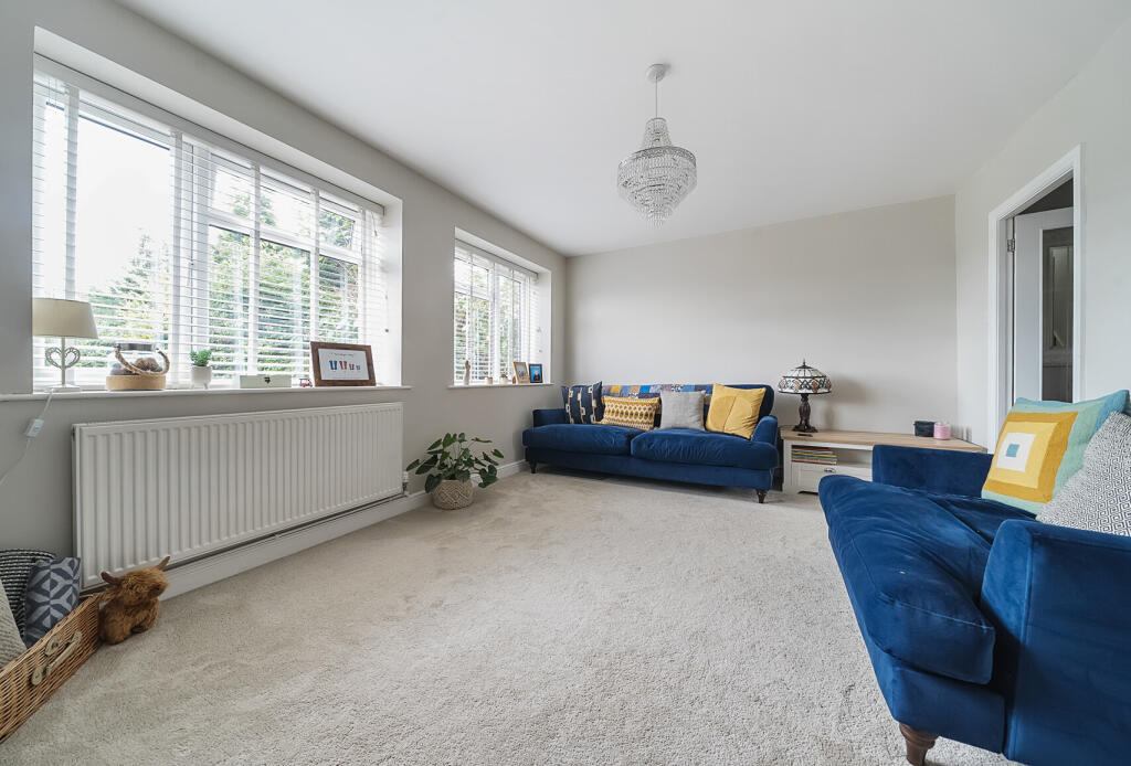 1332488-11-688cda...