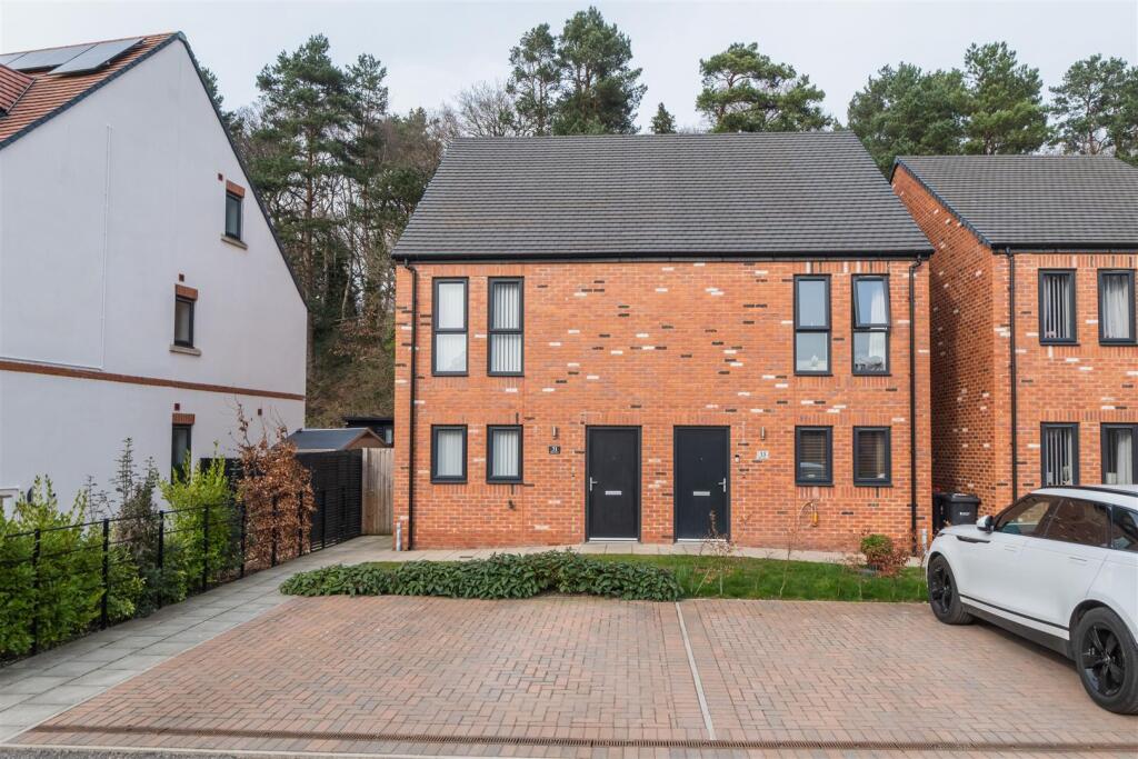 31 Mara Drive-023.jpg