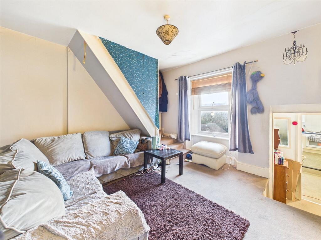 Picture No. 04
