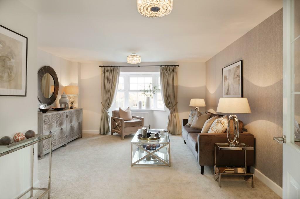 Feature Bay Window