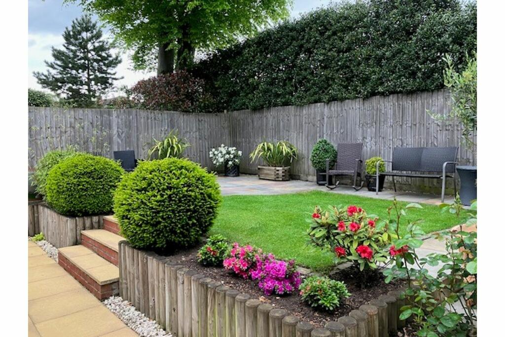 Landscaped  Gardens