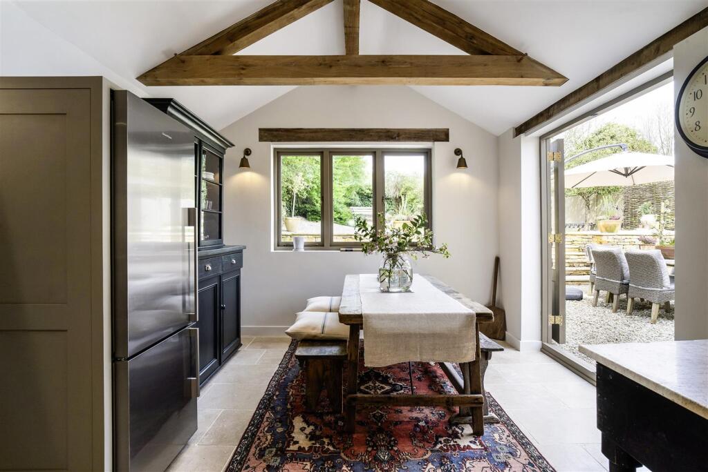 68186_Parkers Cottage Naunton (10).jpg