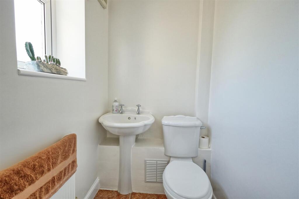 DOWNSTAIRS CLOAKROOM