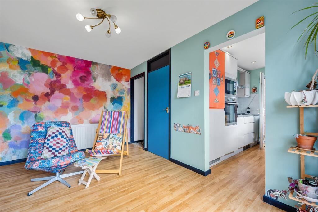 Dining Area to Kitchen.jpg