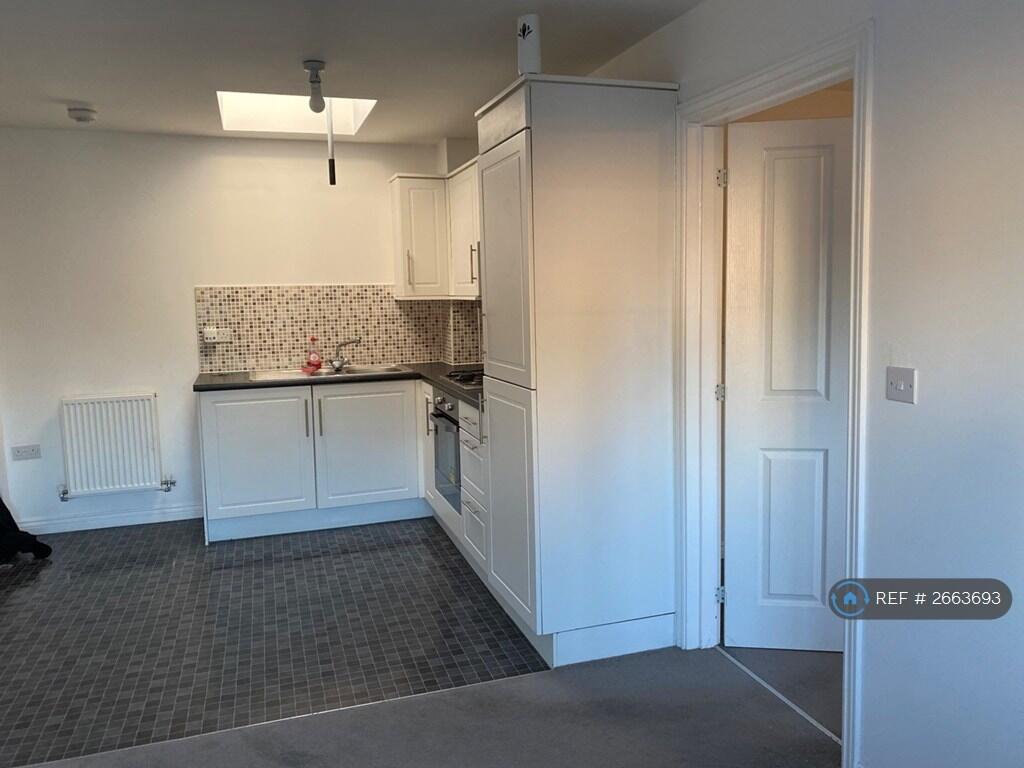 Kitchen With Integrated Appliances