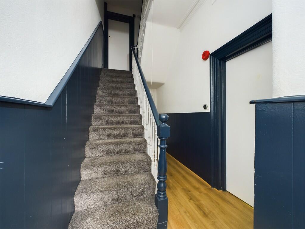 CAM02089G0-PR0385...