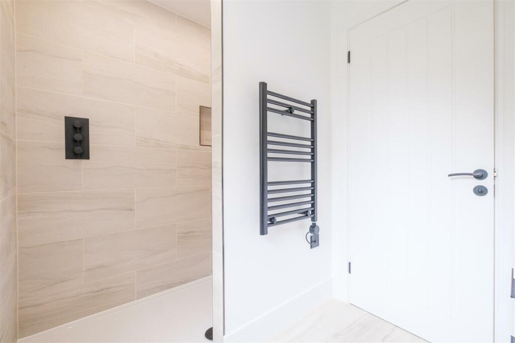 Parry Liskeard New build-27.jpg