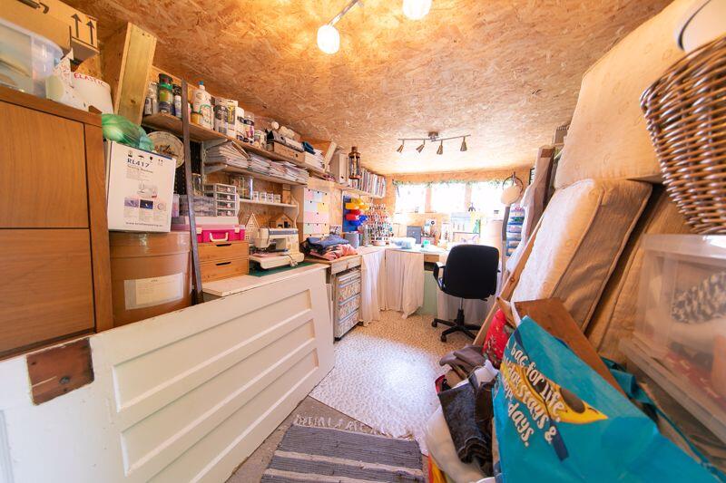 Garage front fully insulated craft room