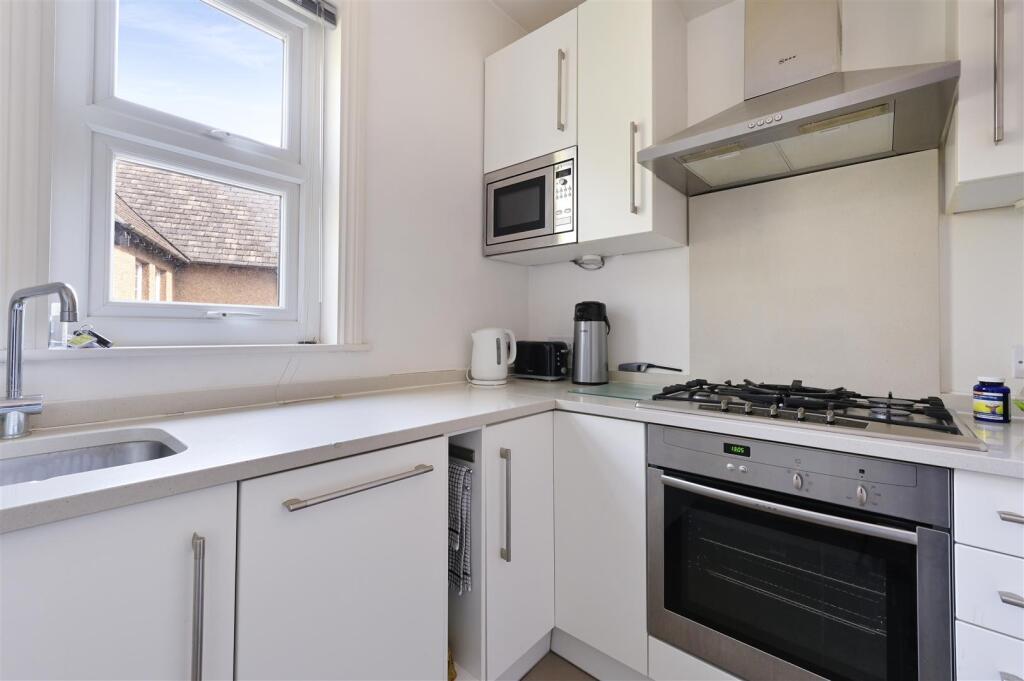 TOWER COURT 1, FLAT 3 (16 FROM 26)-6.jpg