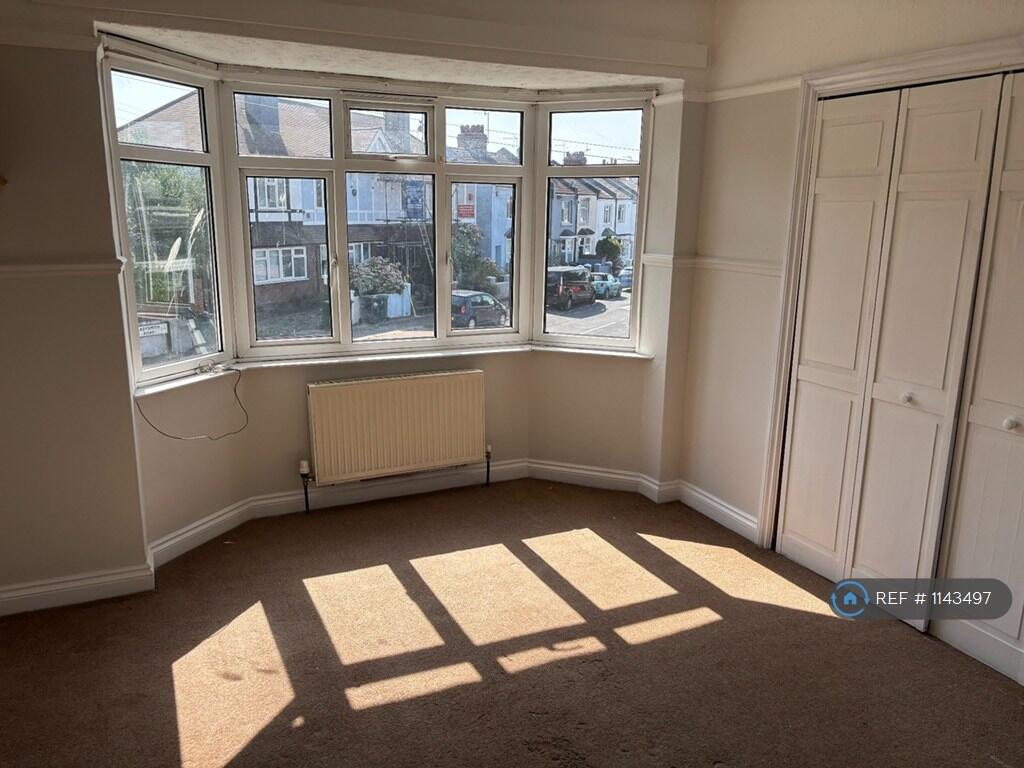 Bedroom 2 With Built In Wardrobe