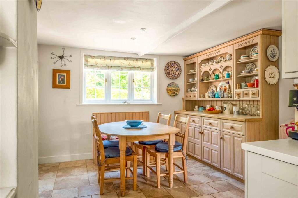 Breakfast Room