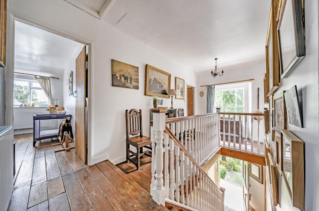 -68931b76351fd-l-1330667-2-6892313682d29