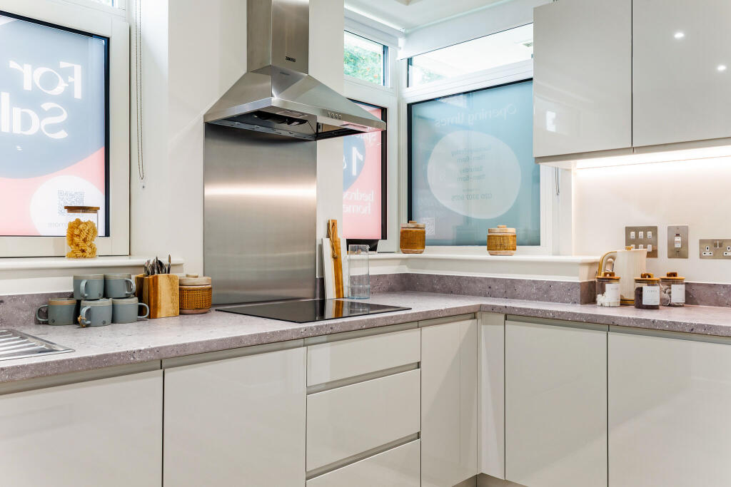 98533_Show Apartment Eeko Agar Grove Camden (21...