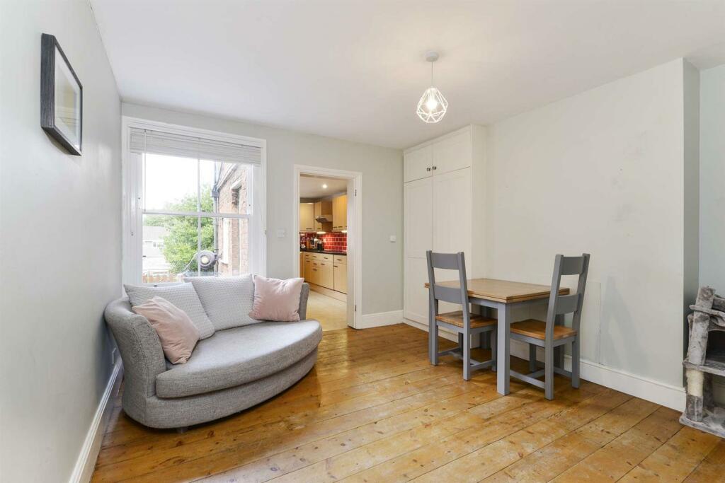 45 Springfield Road (9)-1920.jpg