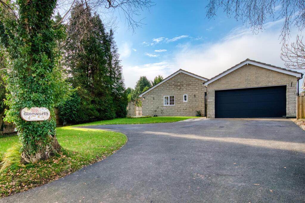 Front of the home and driveway.jpg