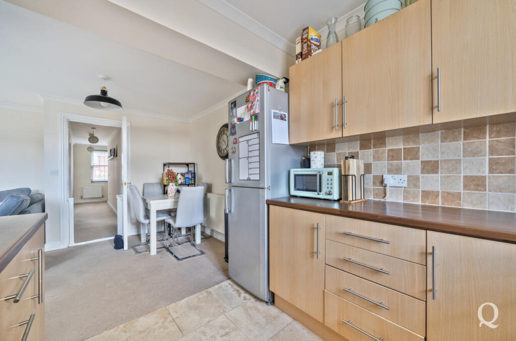 39816d01-8406-40d...