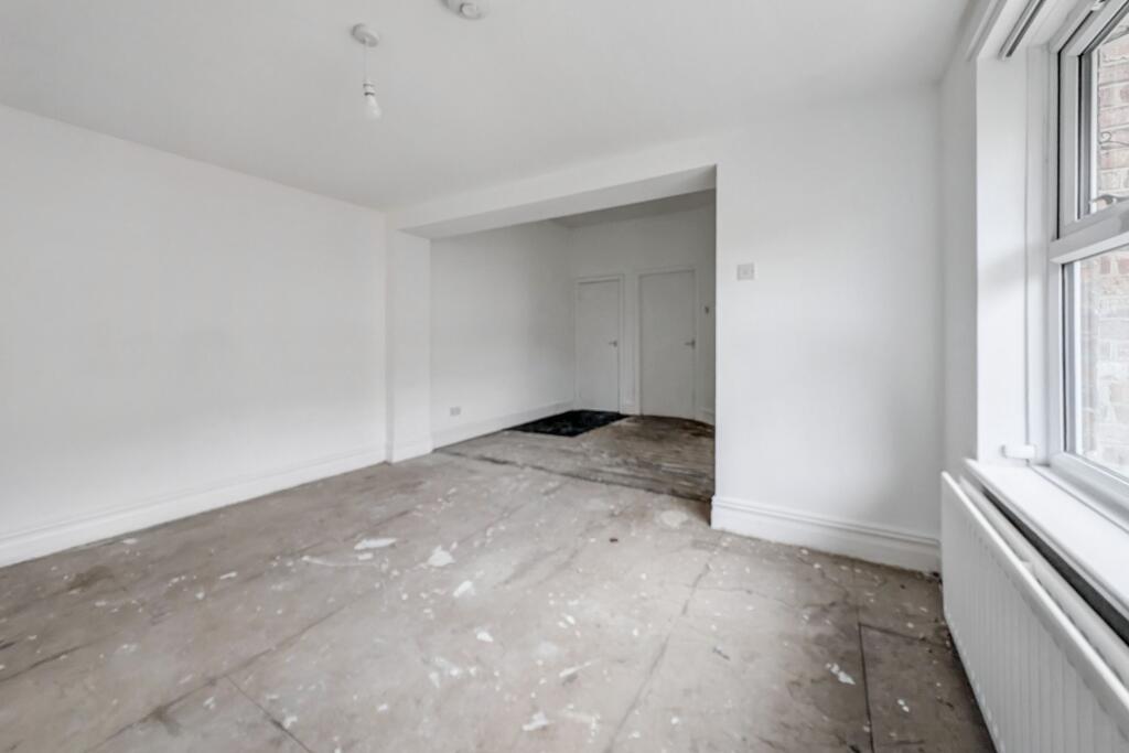 340 Whitehall Road, Gateshead, Tyne and Wear NE8 4PX