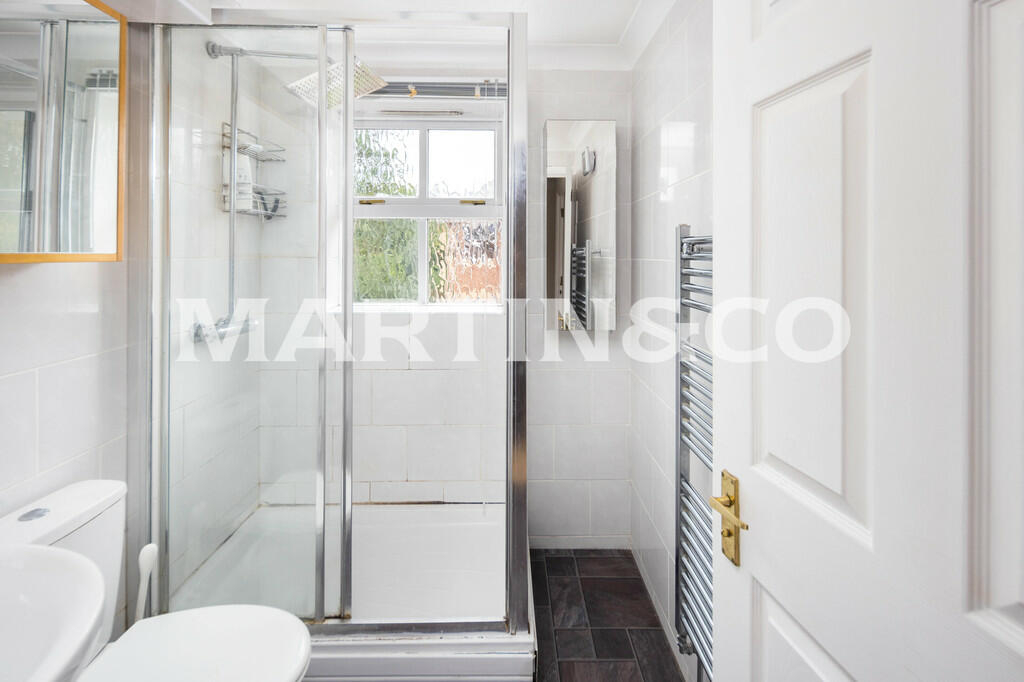 10_Bathroom
