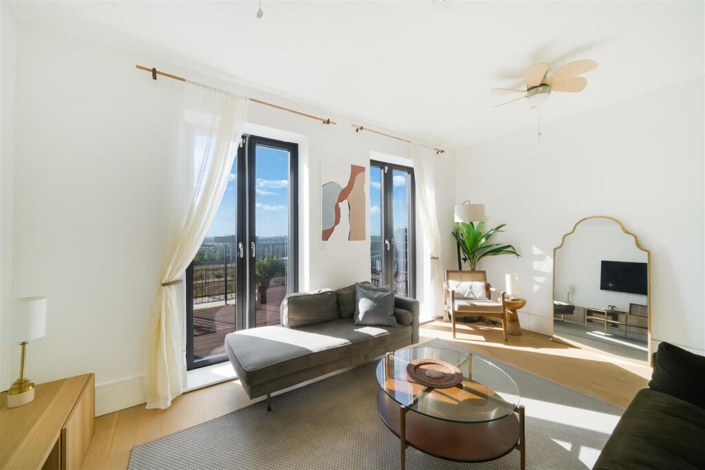 18 Maurice Browne Avenue - AqzAzoeER1PqtGCcXBX0.jp