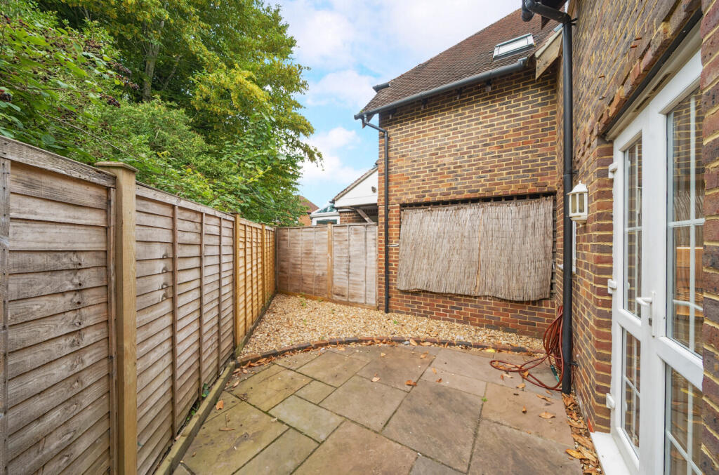 1334411-28-68a2ef...