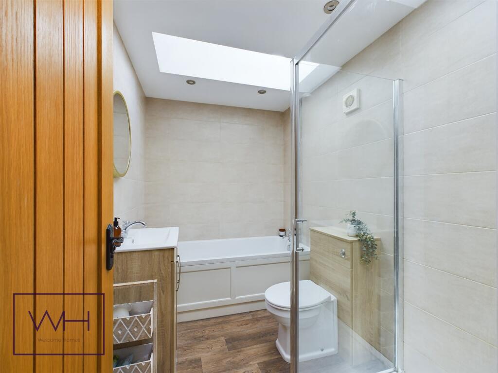 CAM03785G0-PR0193-ST