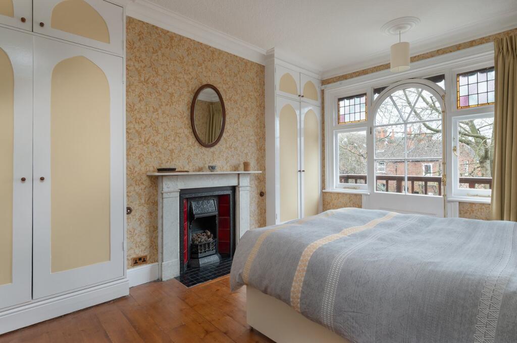 Main Bedroom