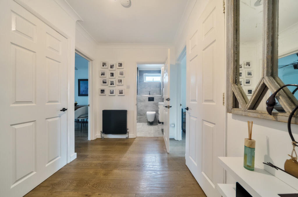 1315625-19-685bc6...