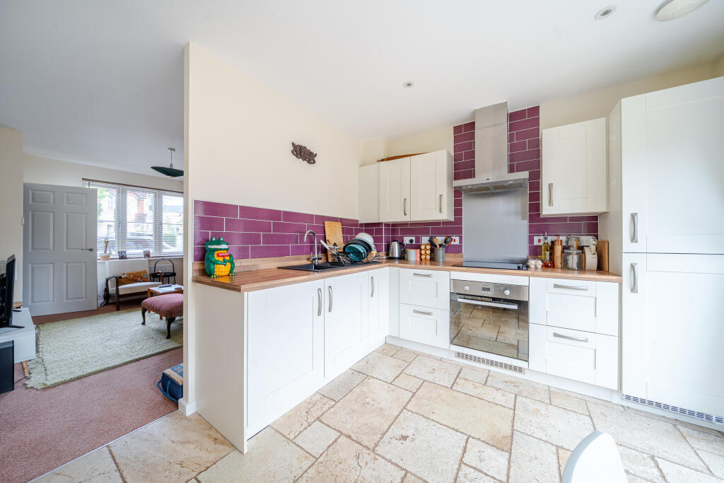 Kitchen / Breakfast Room