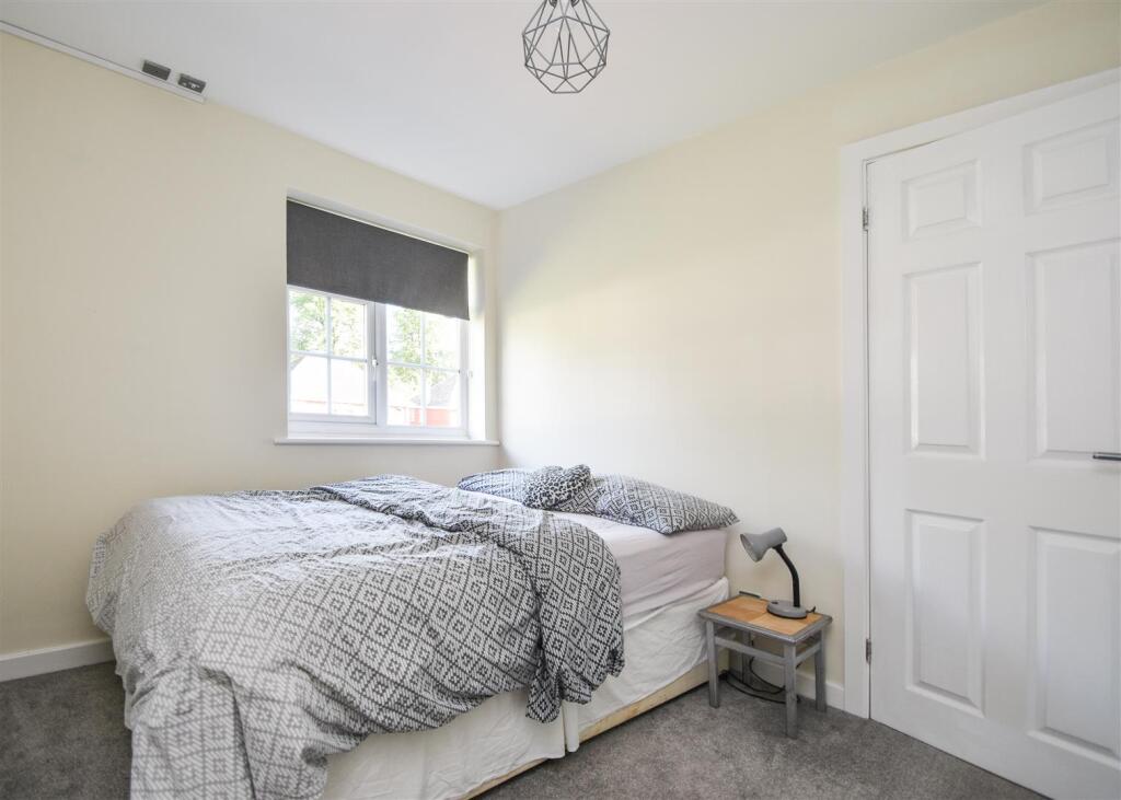 18 Corfton Drive - Bedroom 3.jpg