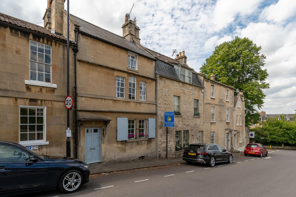 4 Widcombe Hill