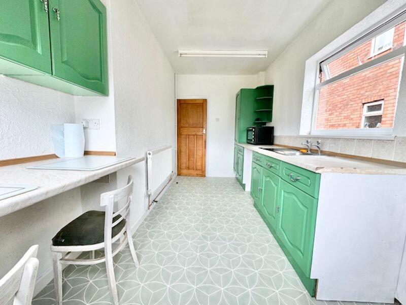 Breakfast kitchen view 2