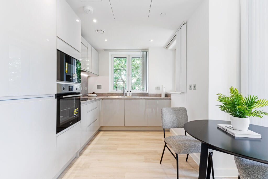 93456_Eeko Agar Grove (20)_low.jpg