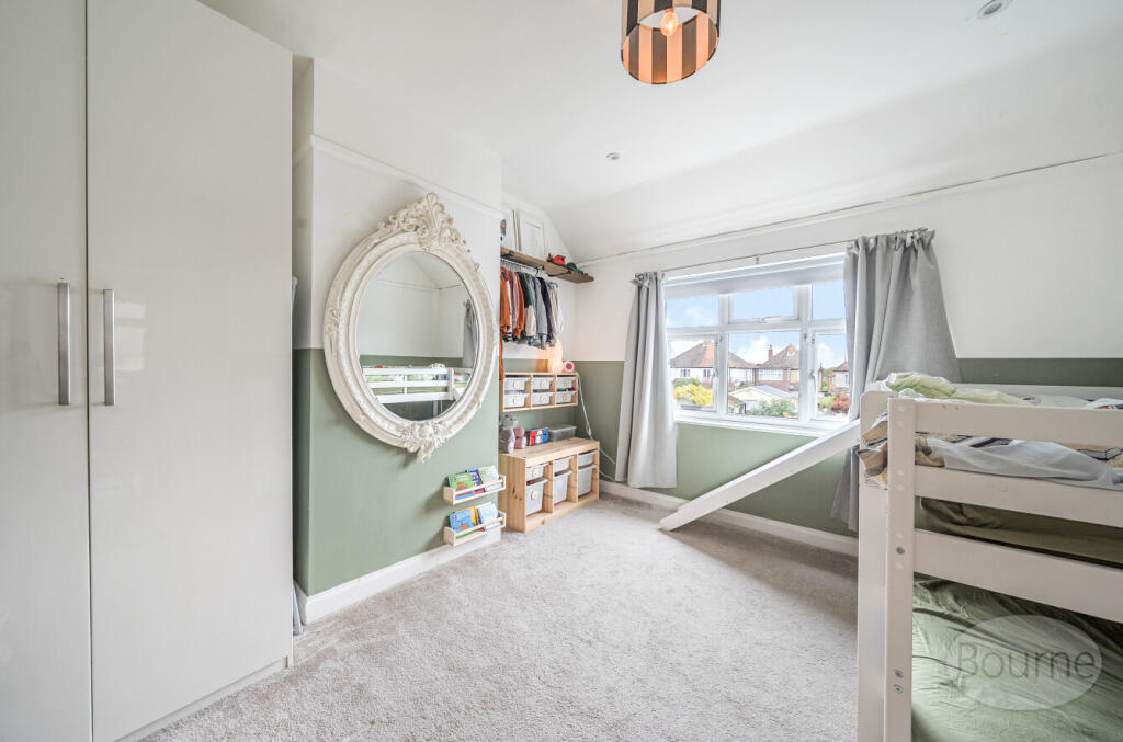 e5bdc8cd-3528-42a...