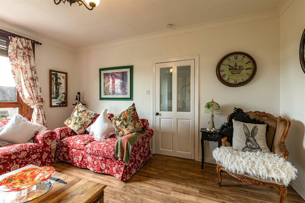 6 Sunny Brae Ancrum 13.JPG