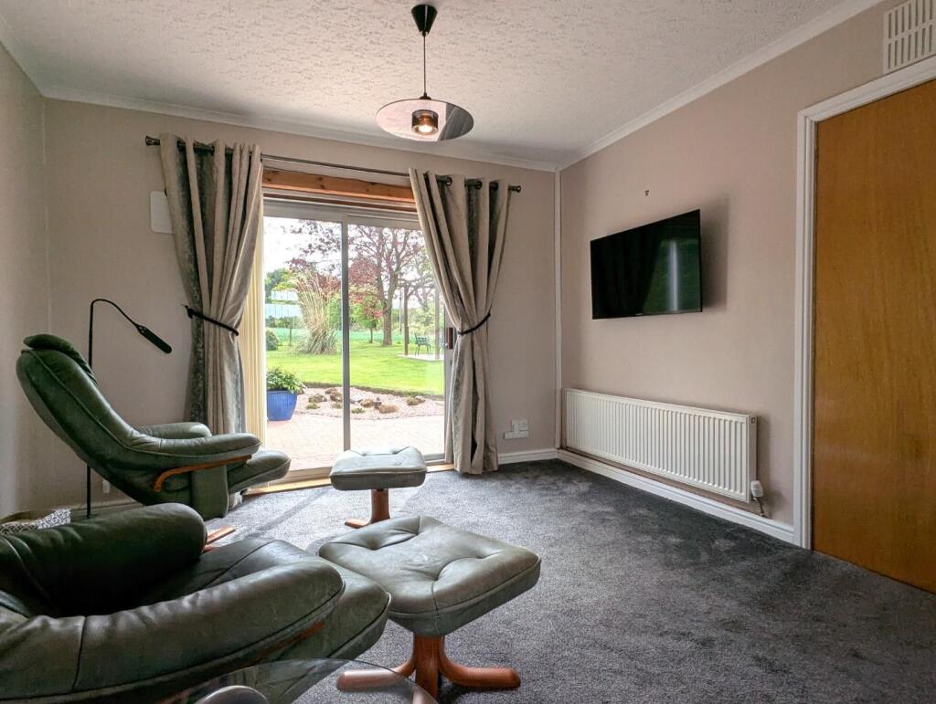 Living Area.jpg