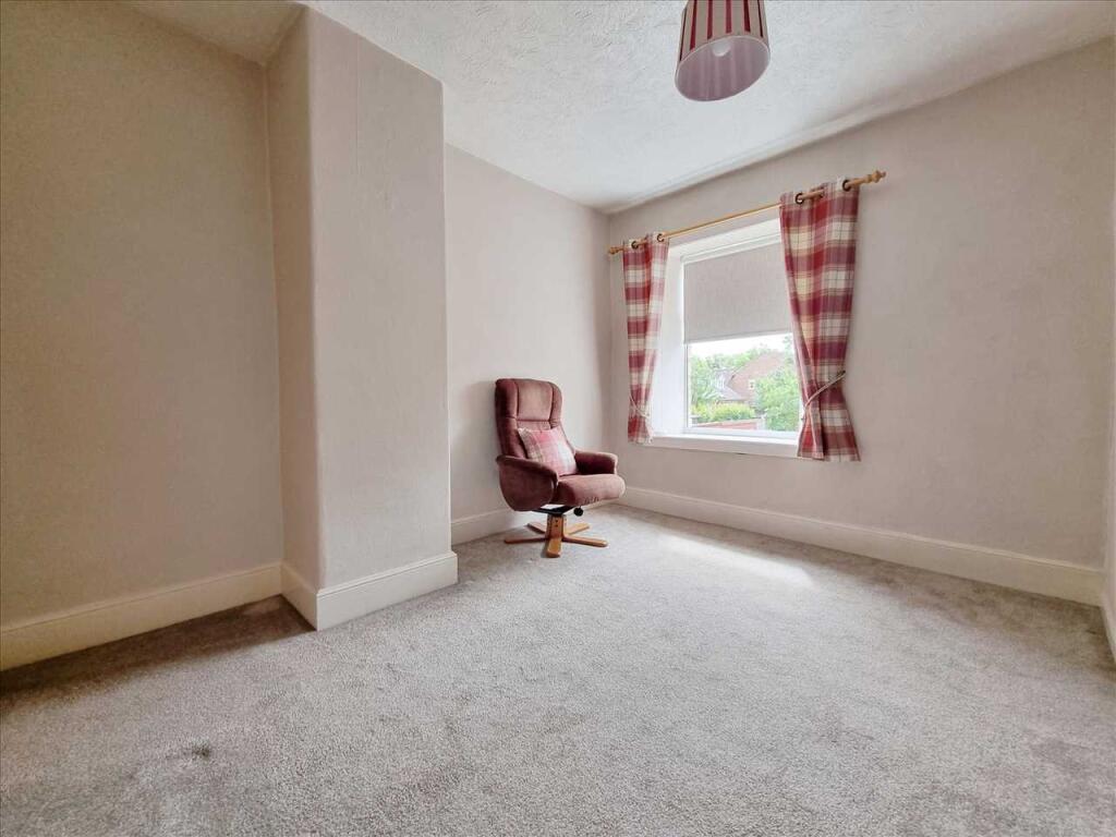 Bedroom 2: