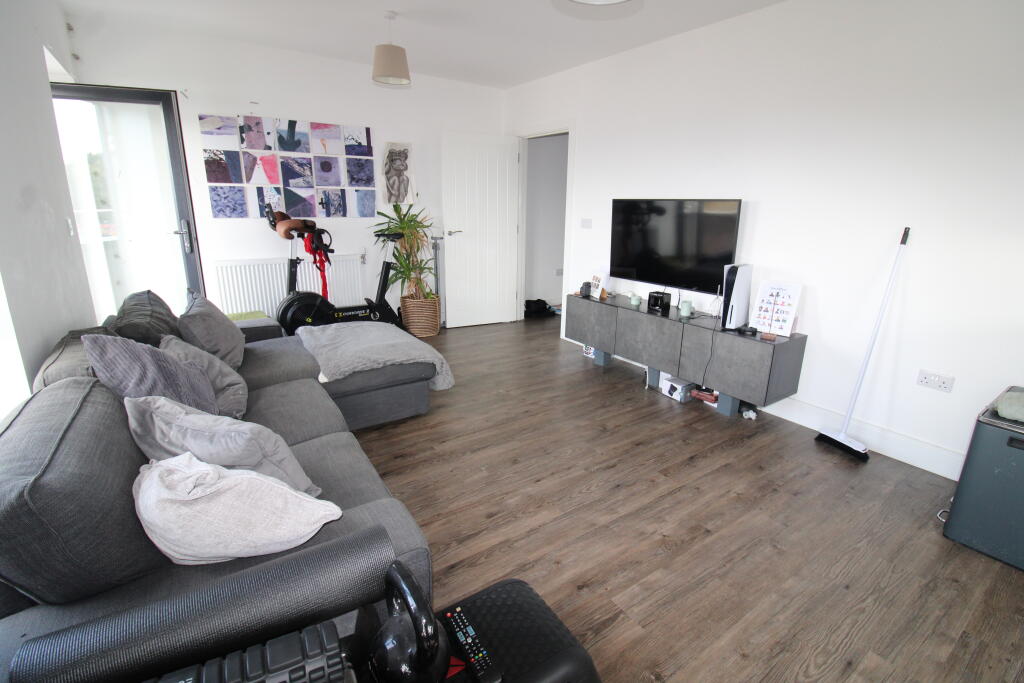 Lounge 2
