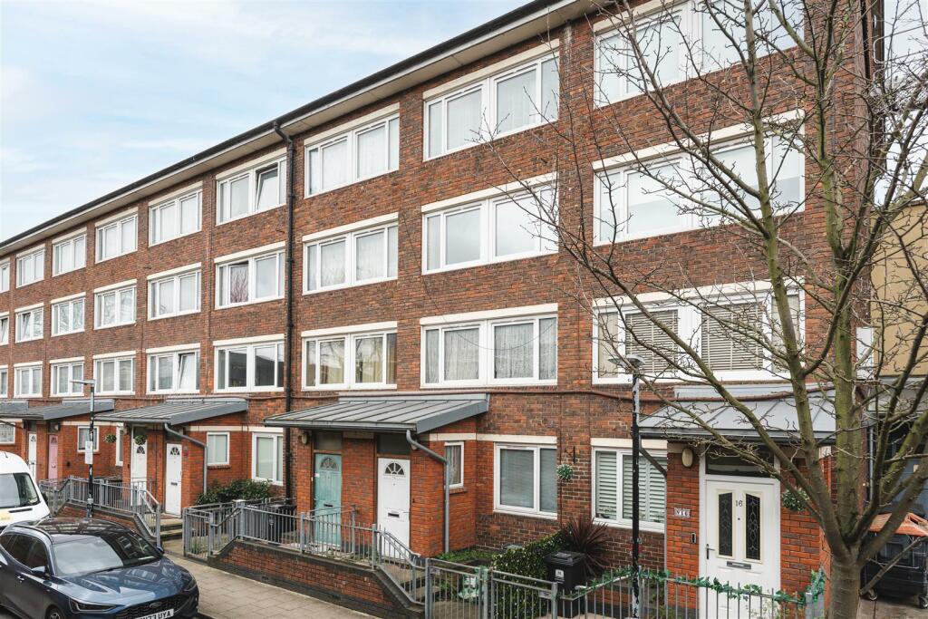 27 Tolsford Road-18.jpg