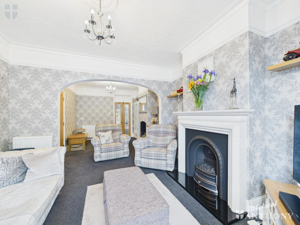 CAM03218G0-PR0699-STILL011