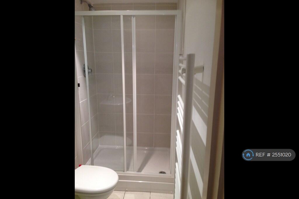Ensuite Bathroom