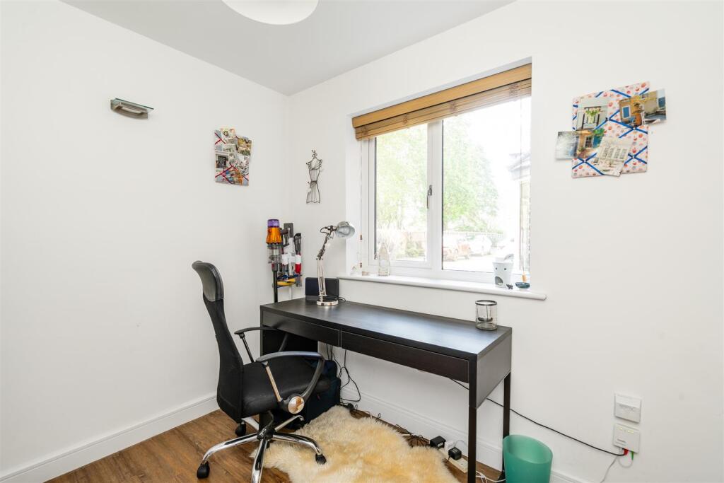 4 Maple View_20.jpg