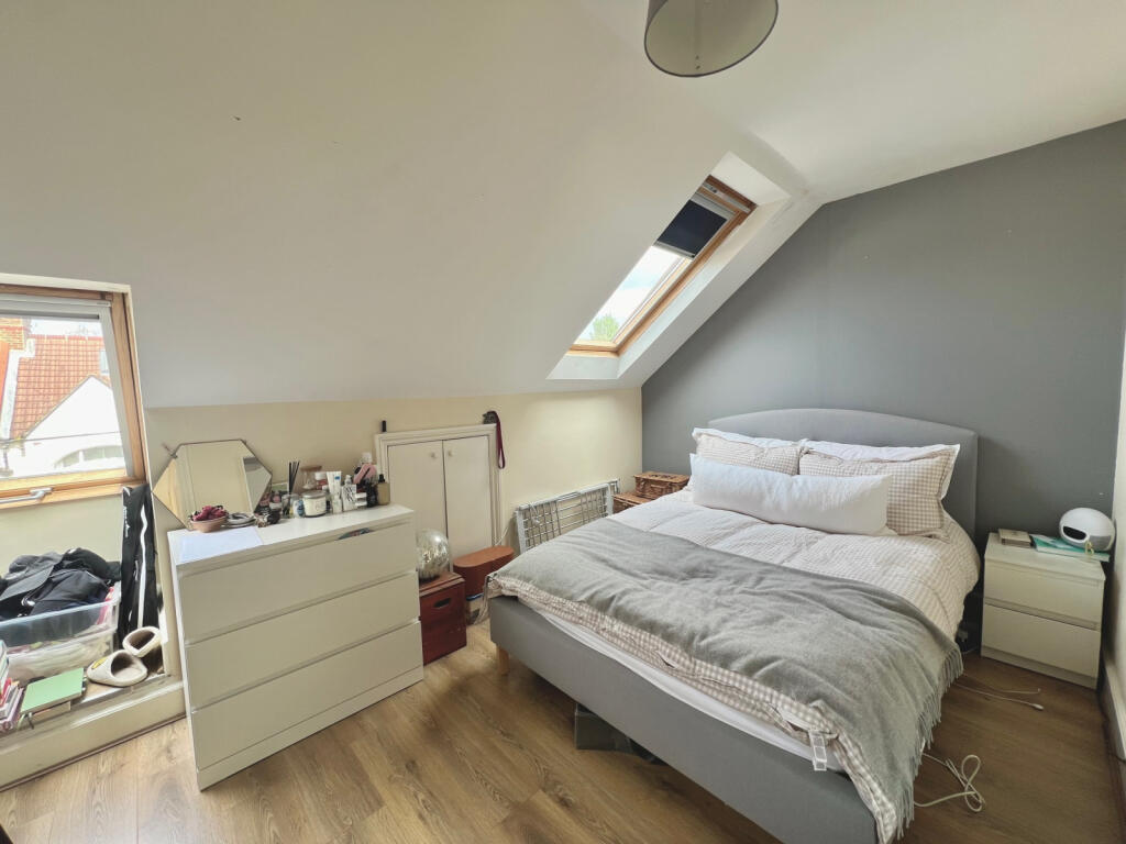 Top/Second Floor, Room 6