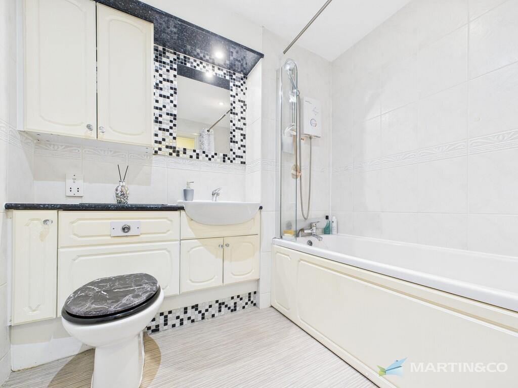 CAM02318G0-PR0577...