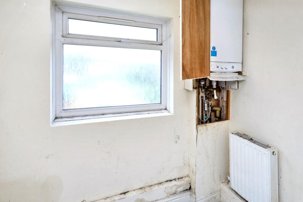 28a Redfern Road, Harlesden, London NW10 9LB