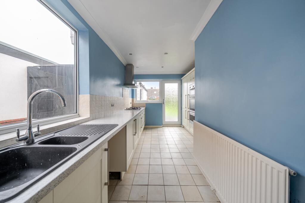 Kitchen full length