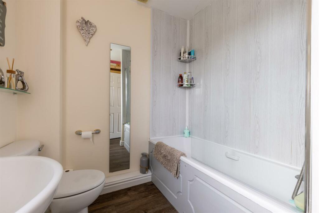12DunnillowField-22.jpg