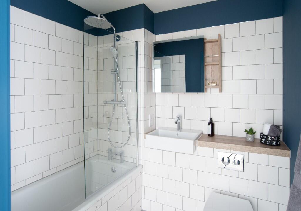 Dingwall Road, Croydon, London, CR0