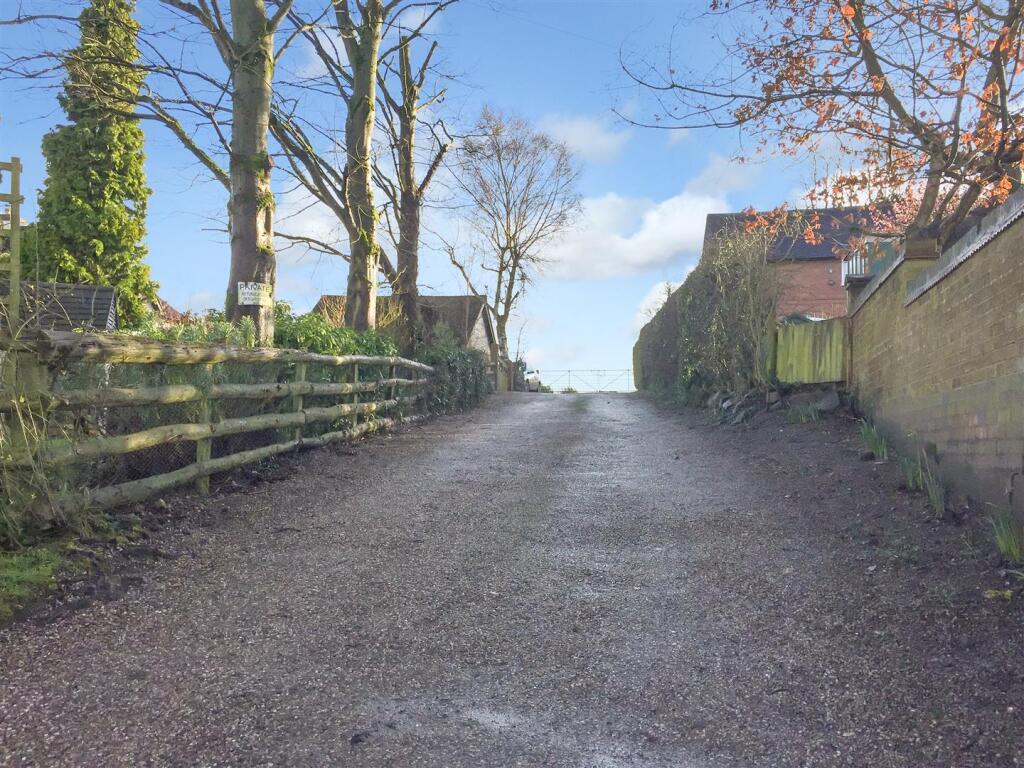 Driveway.jpg