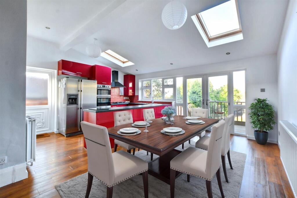 Dining Area- Virtual Furnishing.jpeg